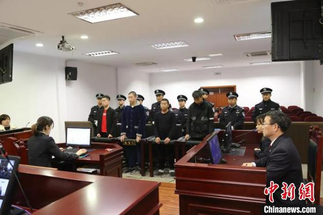 590023602baff4beb9fe249228adf1b4 1